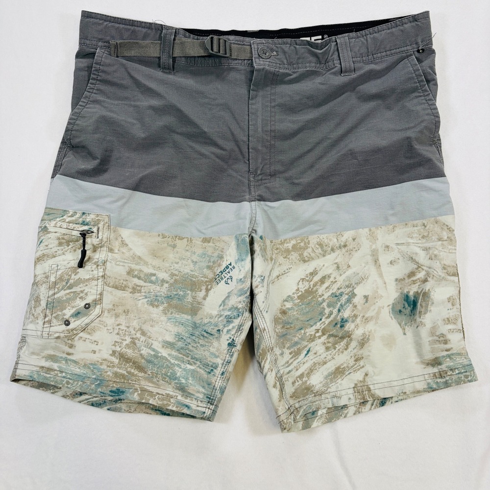 Realtree Fishing Mens Aspect Camo Hybrid Shorts Gray Size Large